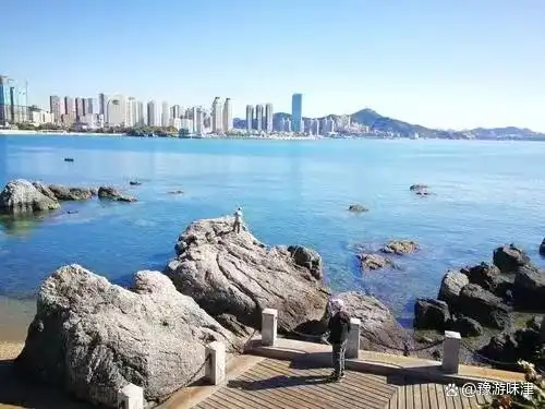 黑石礁海蚀地貌旅游_大连黑石礁_大连黑石礁地质公园