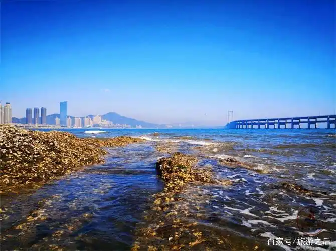 黑石礁公园旅游攻略_大连黑石礁小吃街_大连黑石礁
