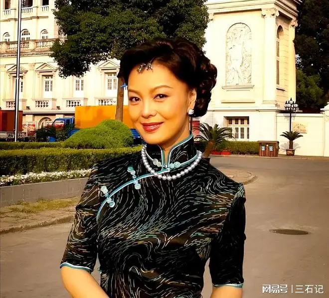 崔晋妈妈_荣蓉 电视剧 国民妈妈